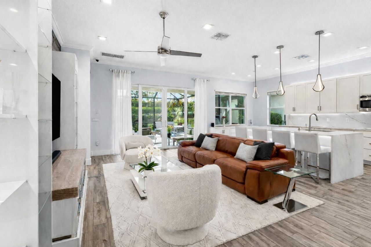 2945 Bellarosa Circle, Royal Palm Beach, FL 33411 Photo