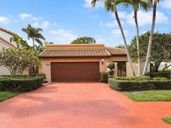 6388 Via Rosa, Boca Raton, FL 33433