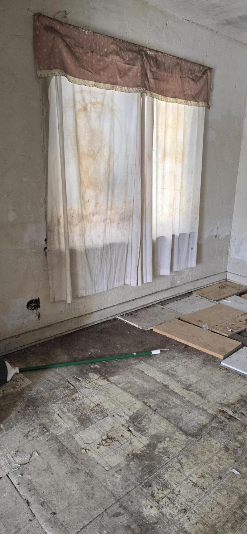 1150 W 25th Street, Riviera Beach, FL 33404 Photo