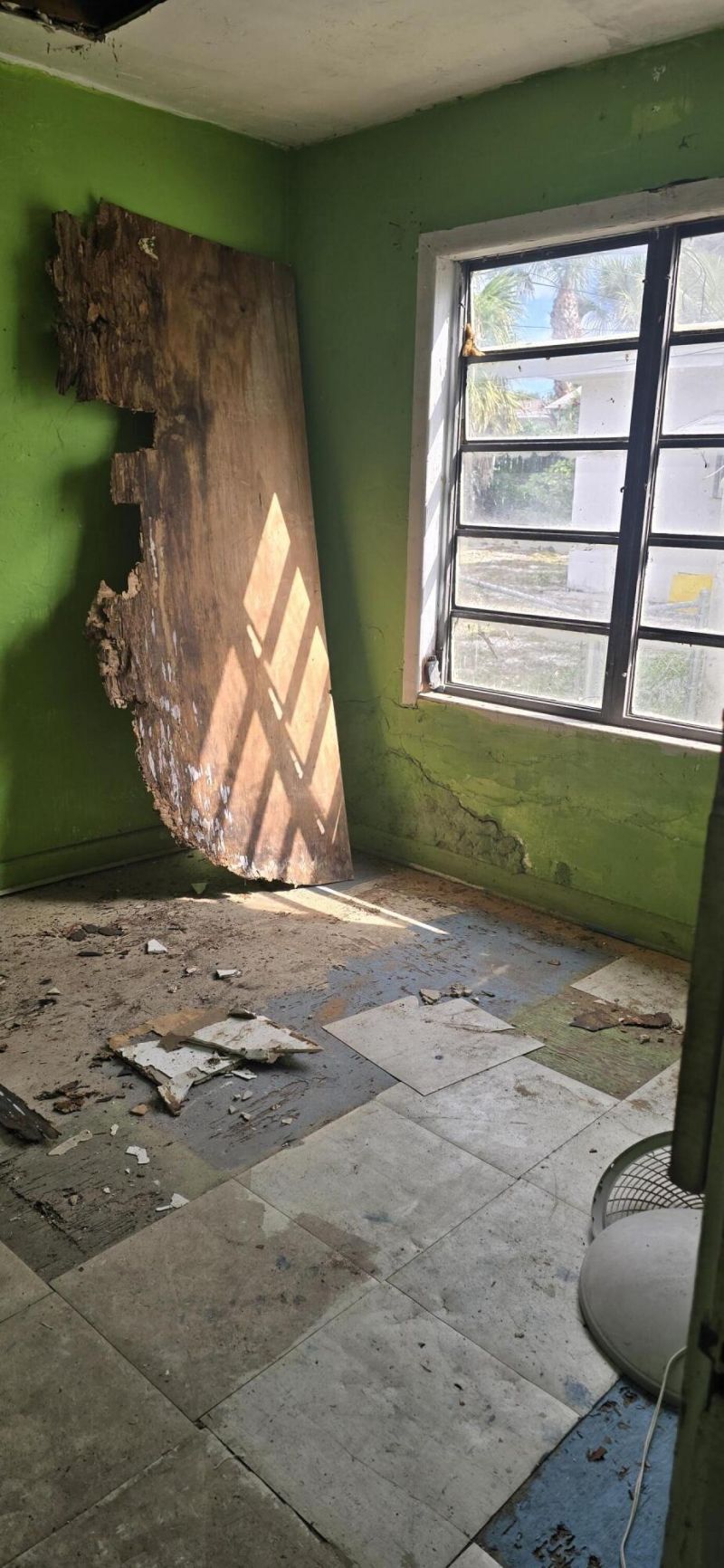 1150 W 25th Street, Riviera Beach, FL 33404 Photo