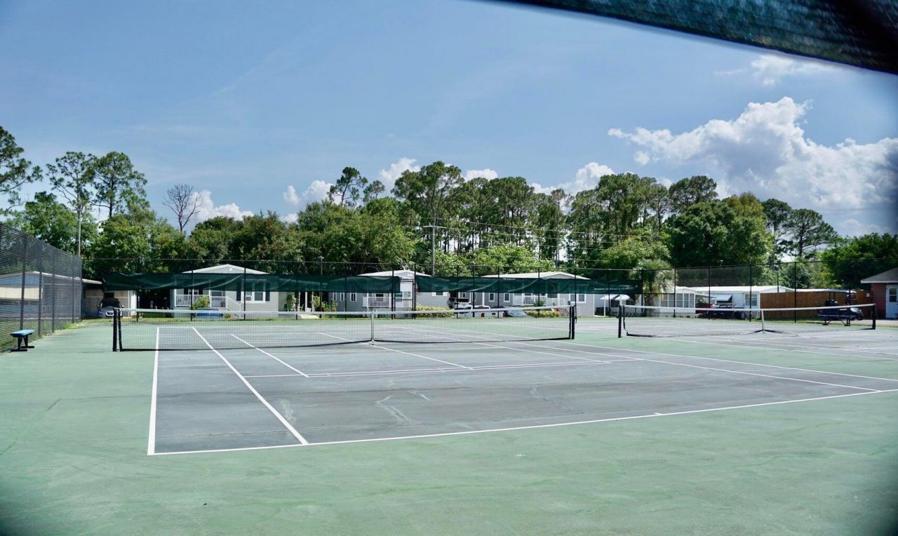 1114 Friendship Drive, Vero Beach, FL 32966 Photo