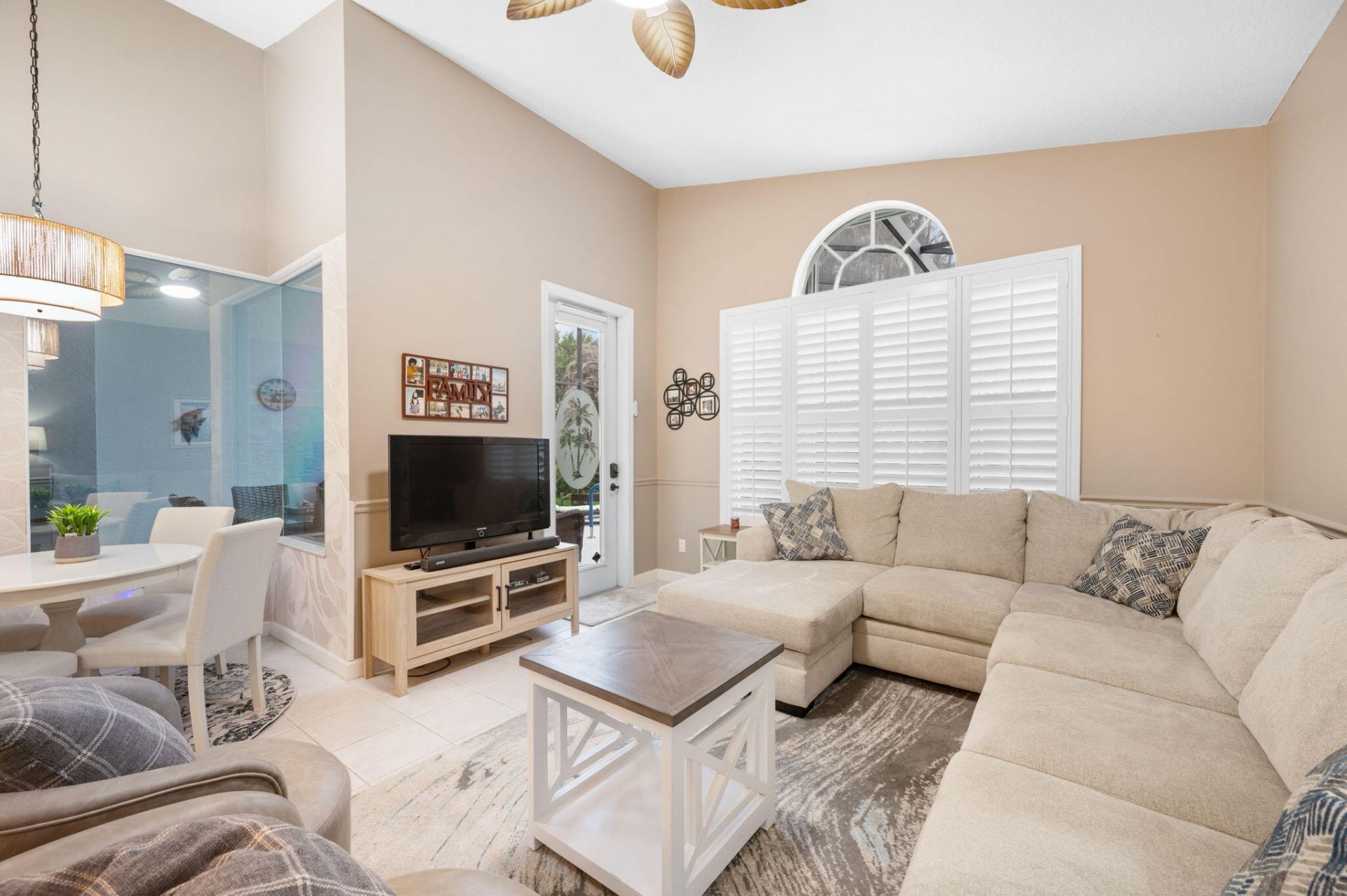 577 SW Saint Kitts Cove, Port Saint Lucie, FL 34986 Photo