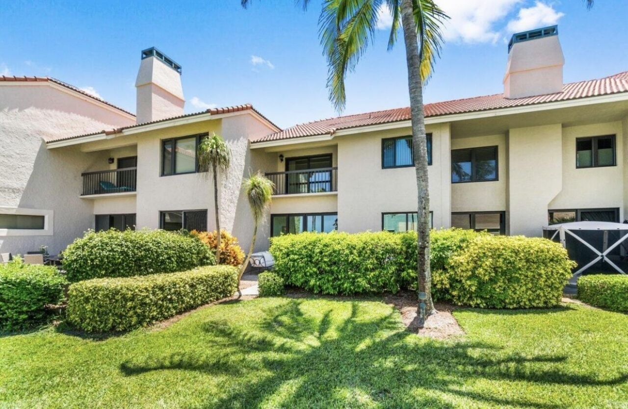 6711 N Ocean Boulevard, Unit 13, Ocean Ridge, FL 33435 Photo