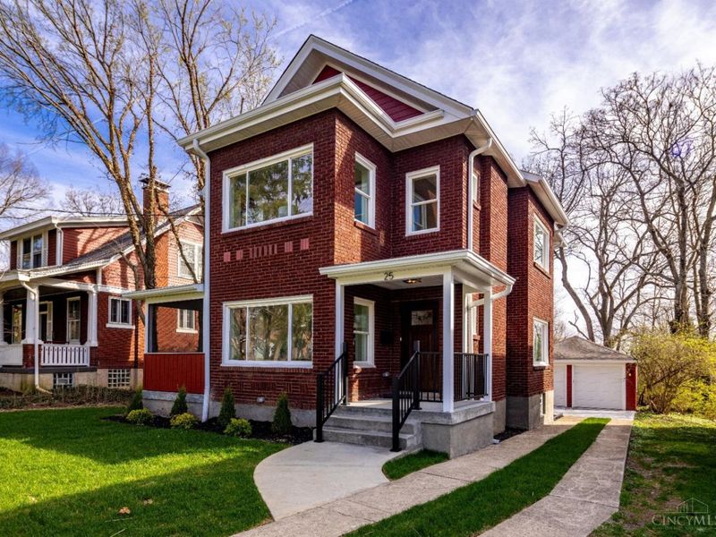 25 Euclid Avenue, Wyoming, OH 45215 Photo 1