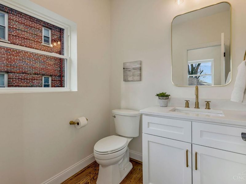 25 Euclid Avenue, Wyoming, OH 45215 Photo 17