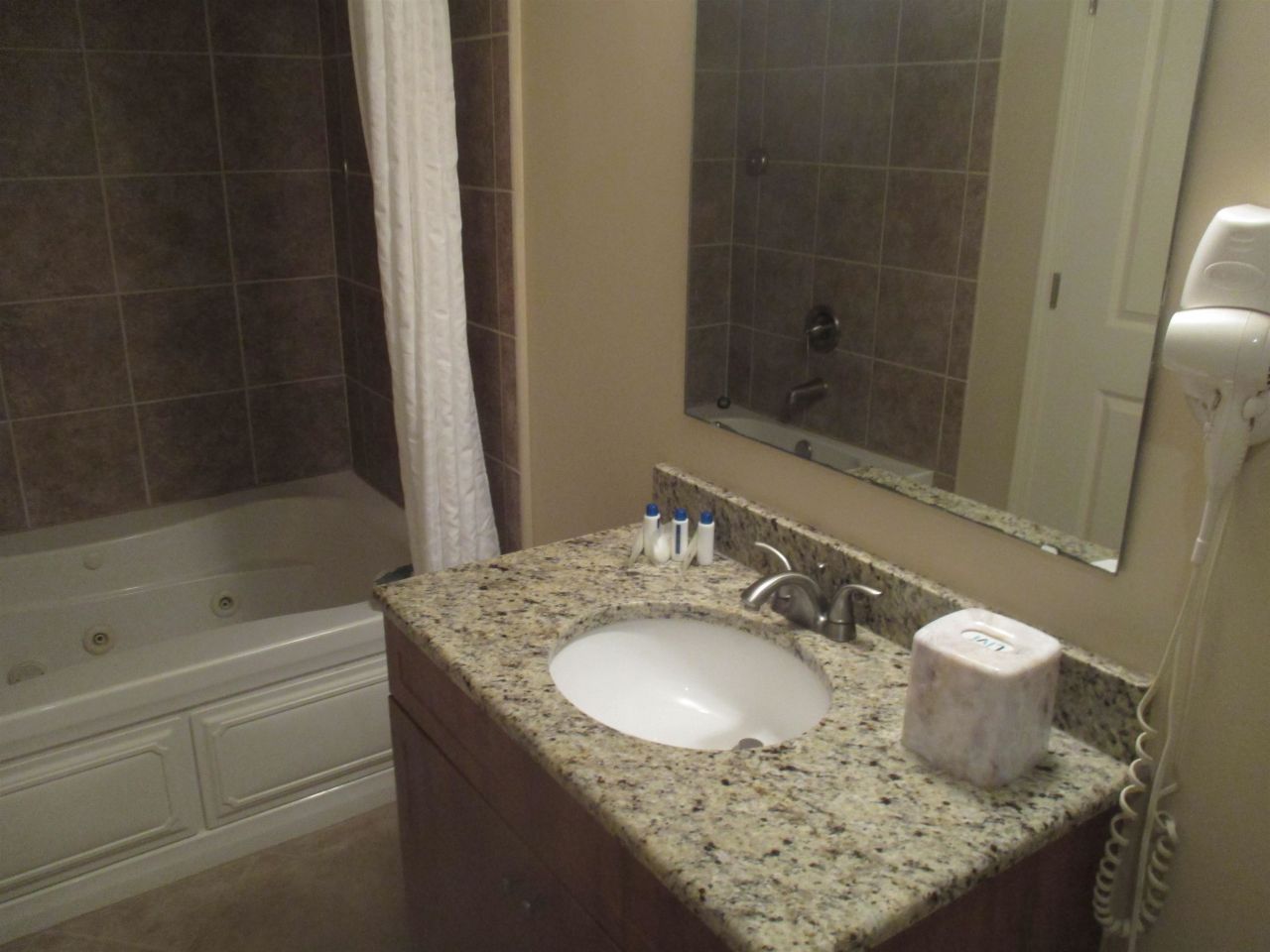 2100 N Ocean Blvd. Photo 12