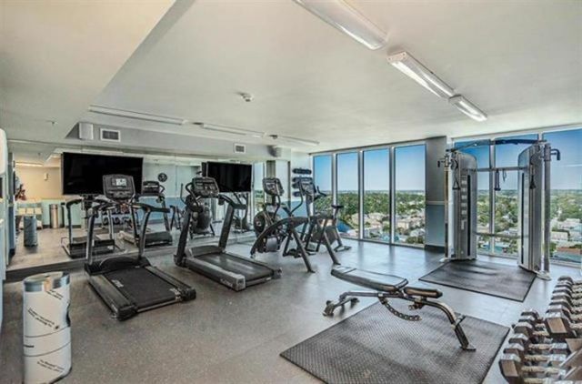 2100 N Ocean Blvd. Photo 21