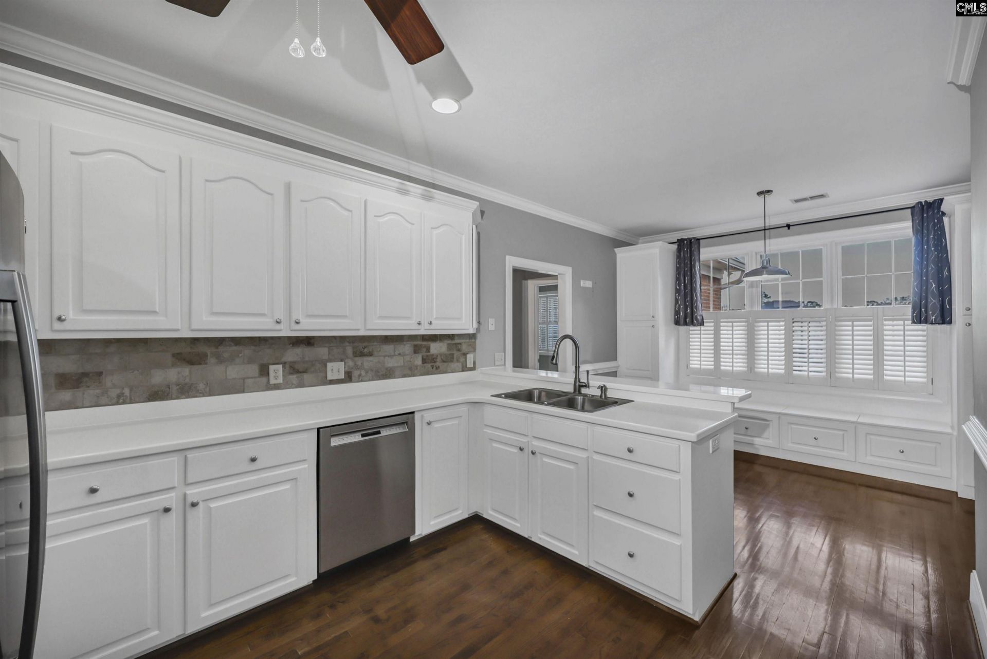 229 Bent Oak Drive Photo 12