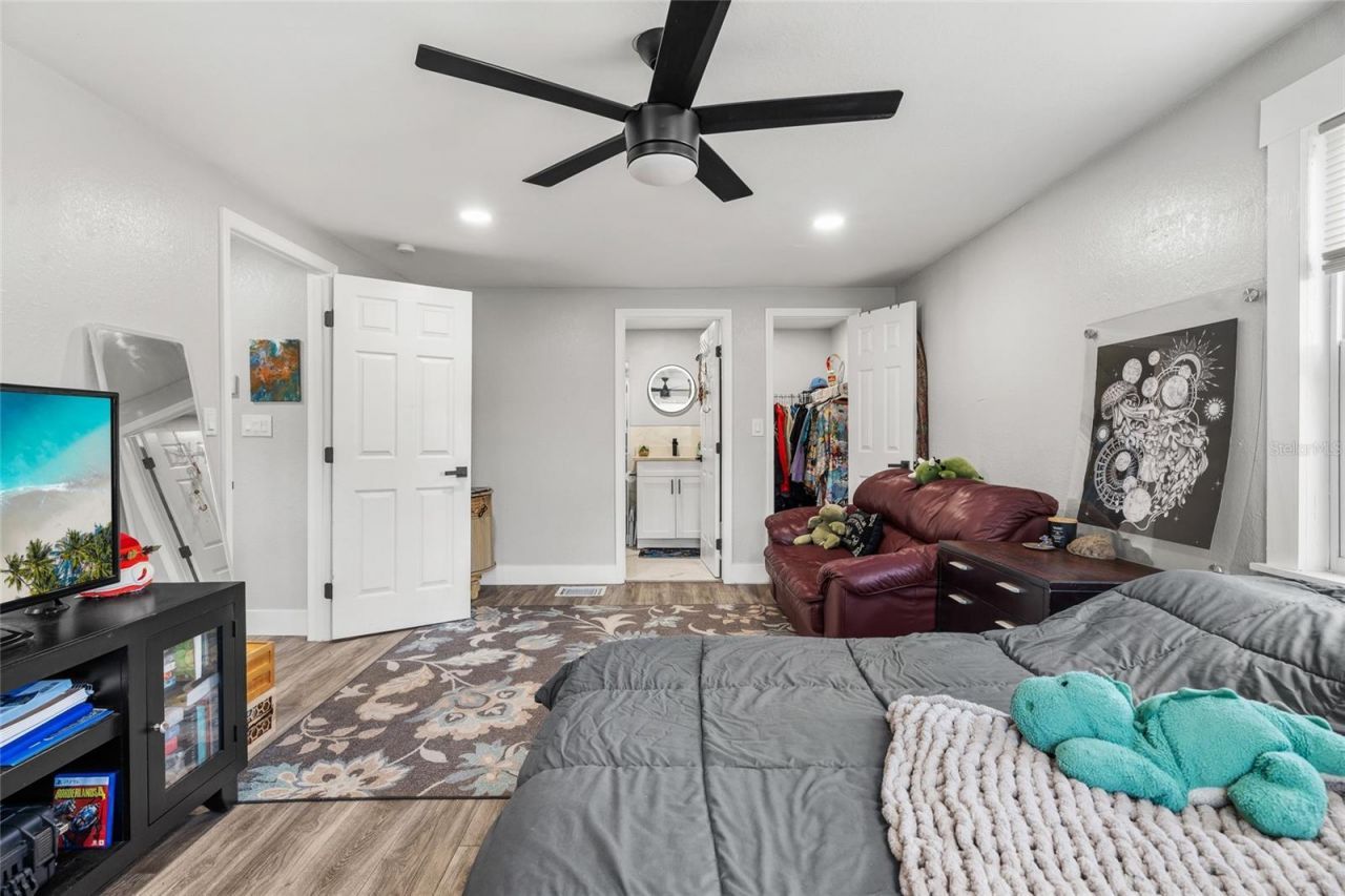 5135 Old Bradenton Road , Sarasota, FL 34234 Photo