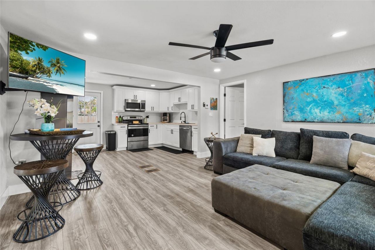 5135 Old Bradenton Road , Sarasota, FL 34234 Photo