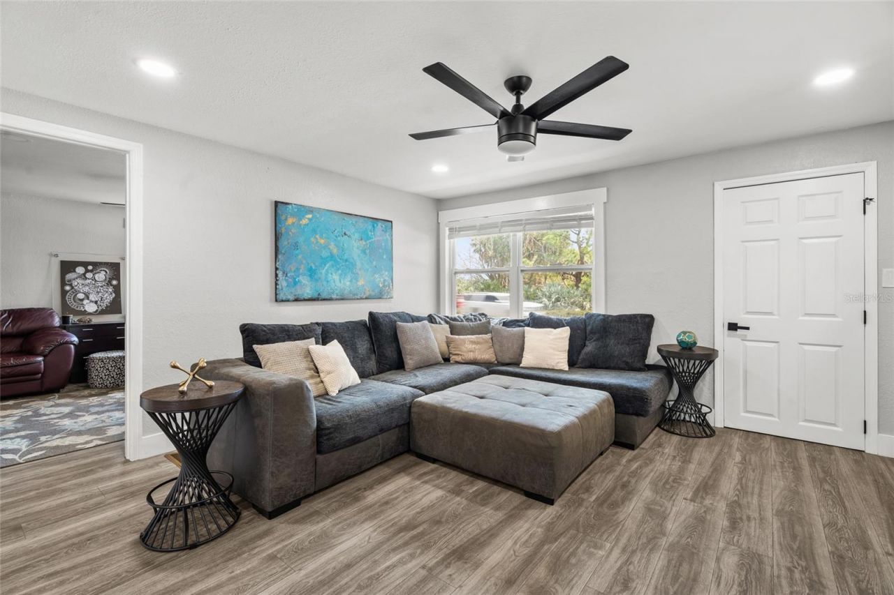 5135 Old Bradenton Road , Sarasota, FL 34234 Photo