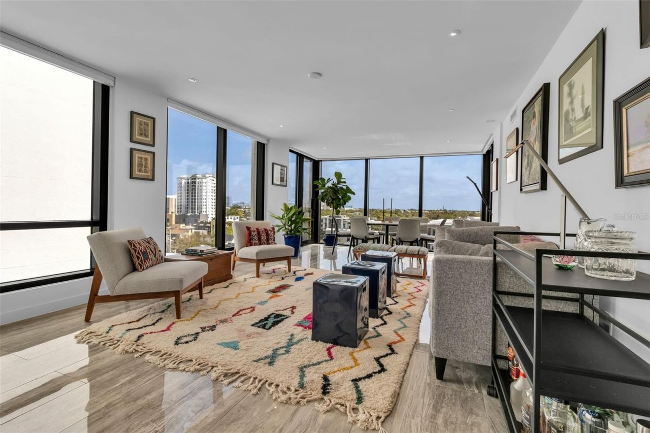 707 S Gulfstream Avenue , Unit 802, Sarasota, FL 34236 Photo