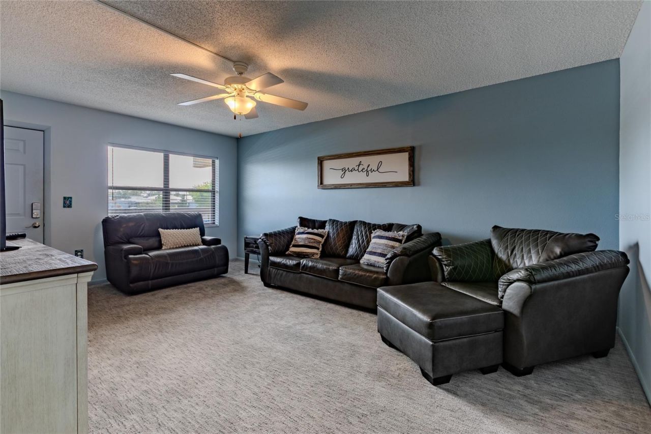 305 30th Avenue W, Unit A208, Bradenton, FL 34205 Photo