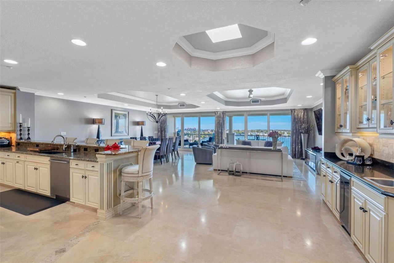 17717 Gulf Boulevard, Unit 702, Redington Shores, FL 33708 Photo