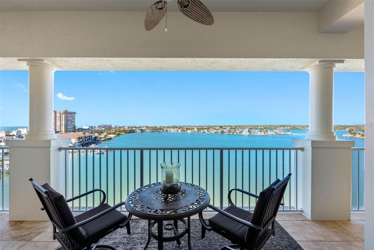 17717 Gulf Boulevard, Unit 702, Redington Shores, FL 33708 Photo