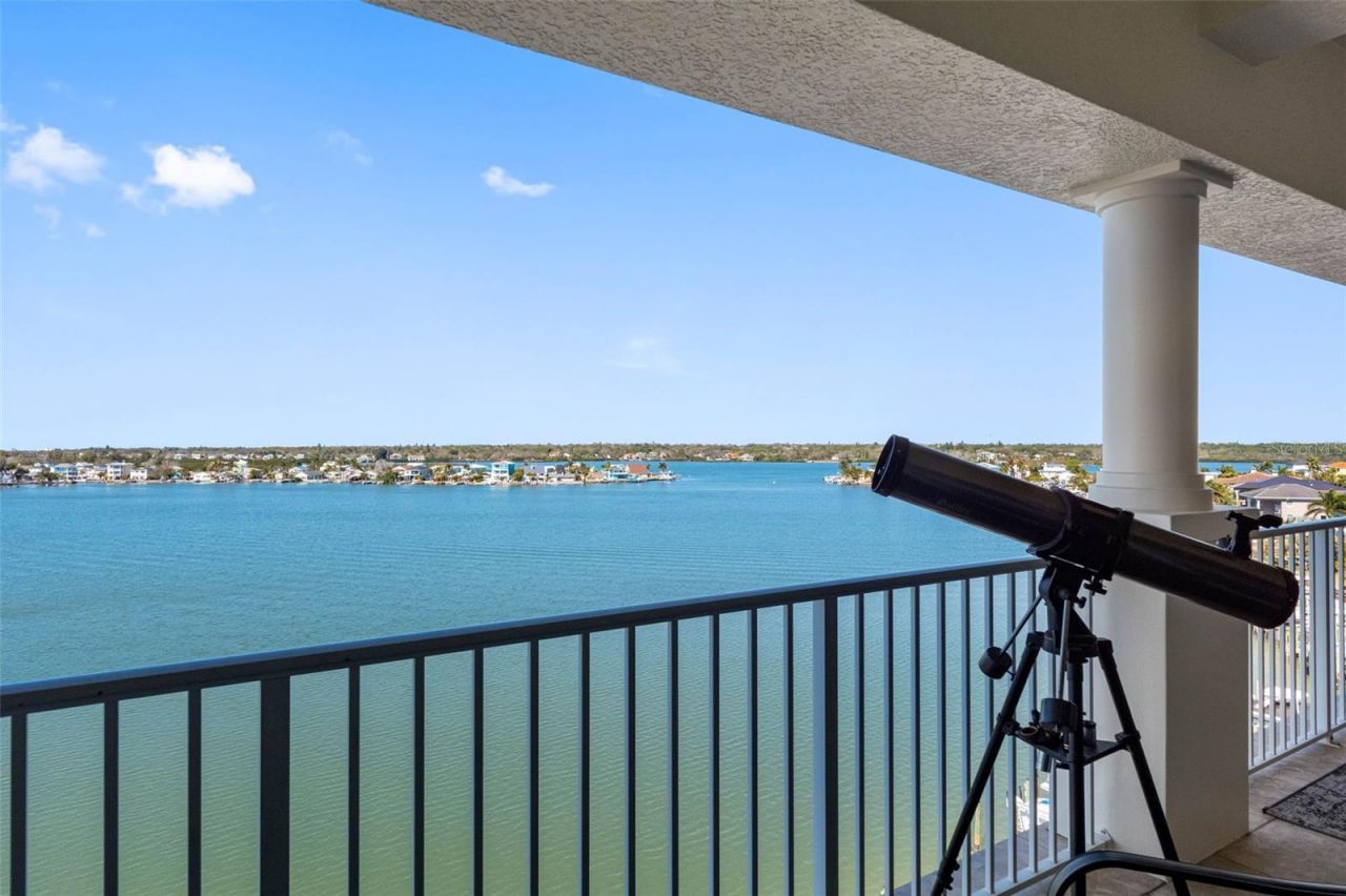 17717 Gulf Boulevard, Unit 702, Redington Shores, FL 33708 Photo