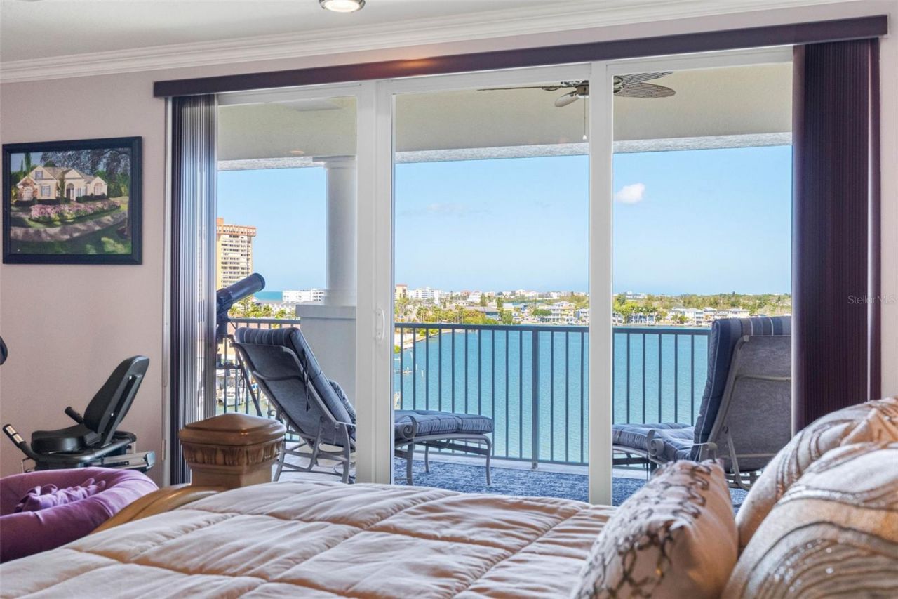 17717 Gulf Boulevard, Unit 702, Redington Shores, FL 33708 Photo