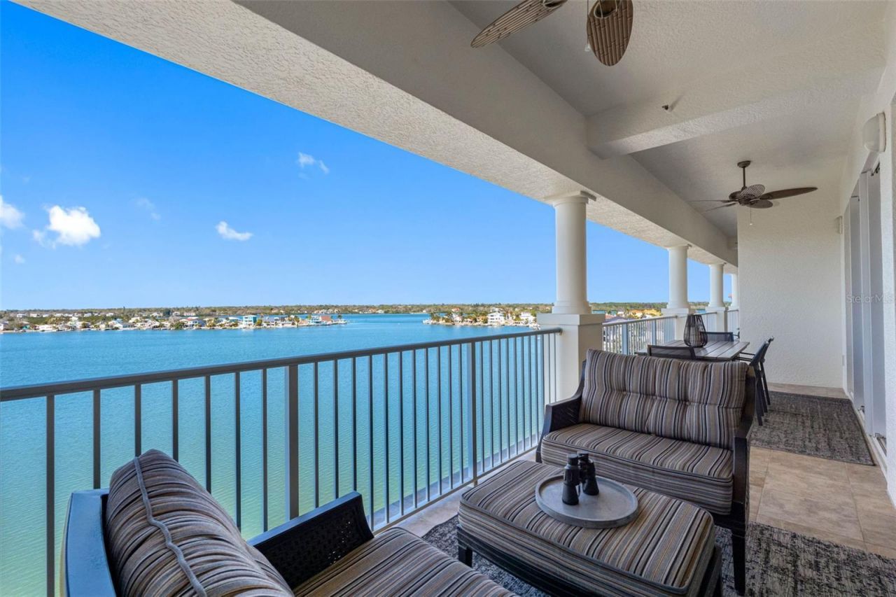 17717 Gulf Boulevard, Unit 702, Redington Shores, FL 33708 Photo