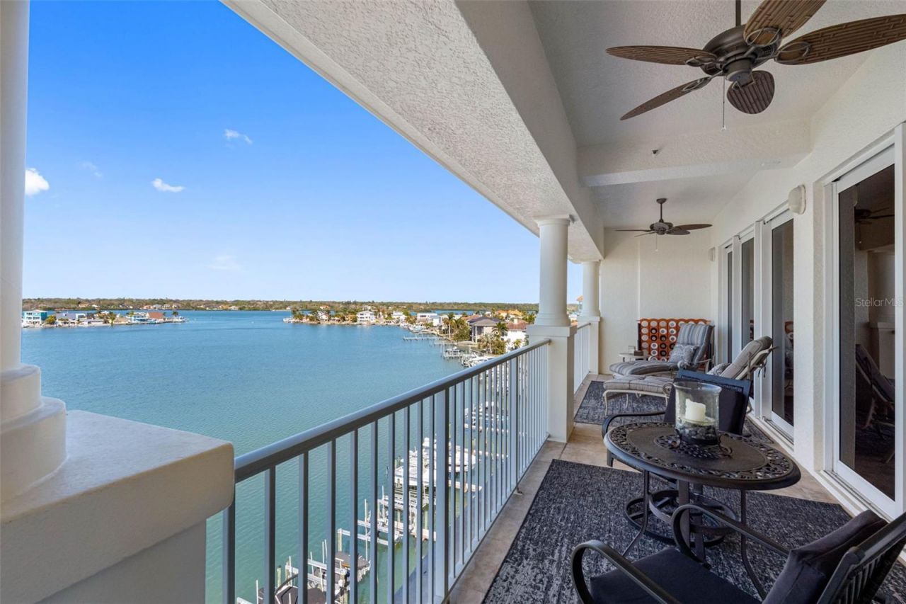 17717 Gulf Boulevard, Unit 702, Redington Shores, FL 33708 Photo