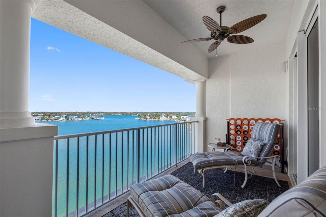 17717 Gulf Boulevard, Unit 702, Redington Shores, FL 33708 Photo