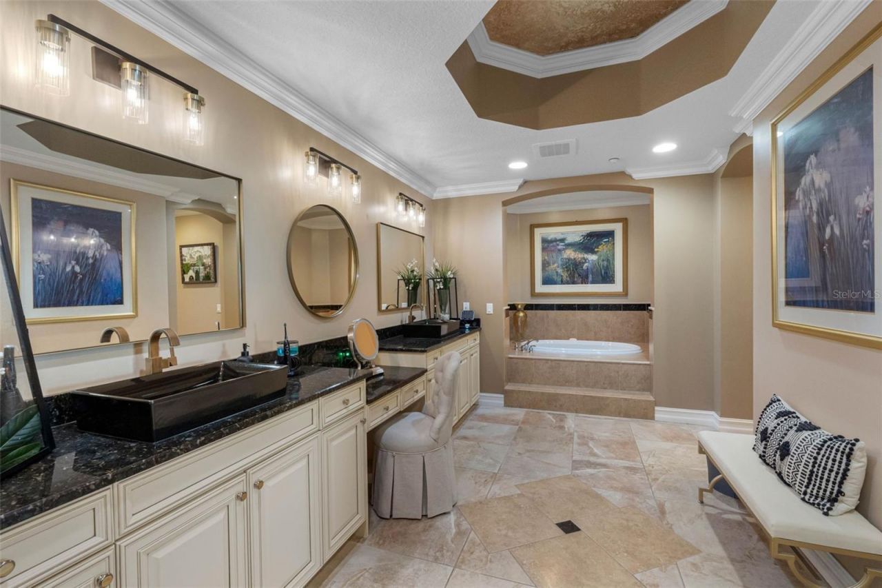 17717 Gulf Boulevard, Unit 702, Redington Shores, FL 33708 Photo