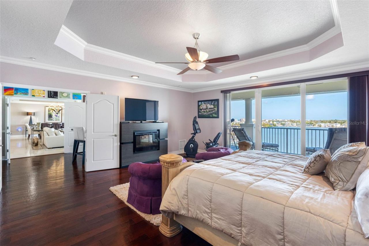 17717 Gulf Boulevard, Unit 702, Redington Shores, FL 33708 Photo