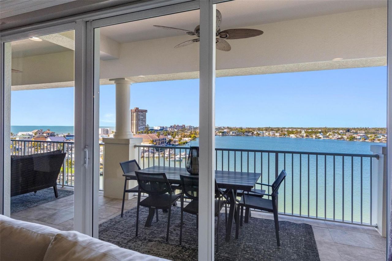 17717 Gulf Boulevard, Unit 702, Redington Shores, FL 33708 Photo