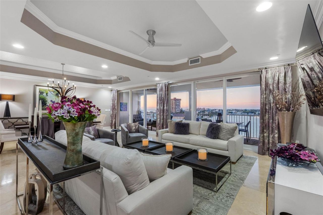 17717 Gulf Boulevard, Unit 702, Redington Shores, FL 33708 Photo