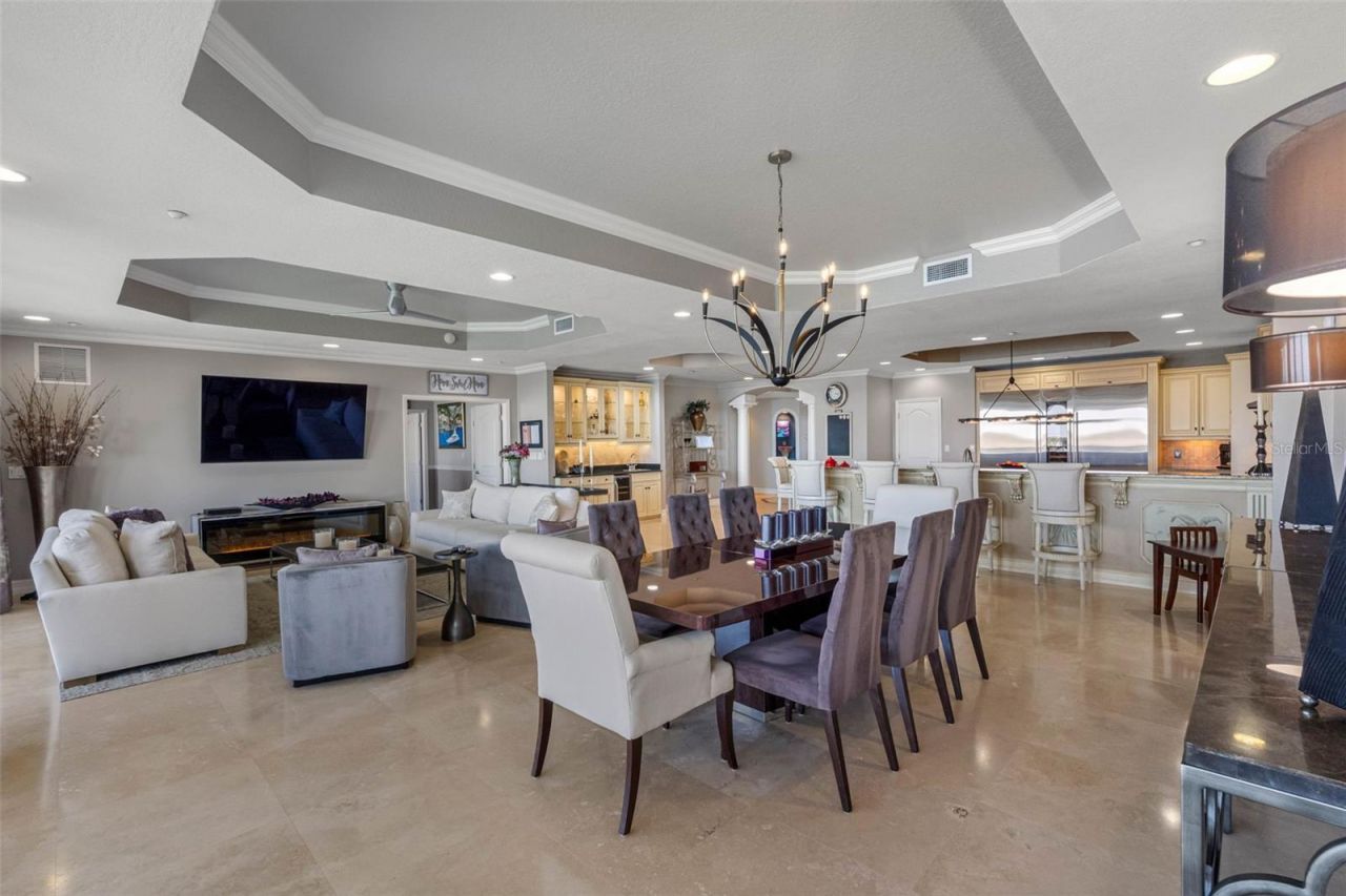 17717 Gulf Boulevard, Unit 702, Redington Shores, FL 33708 Photo