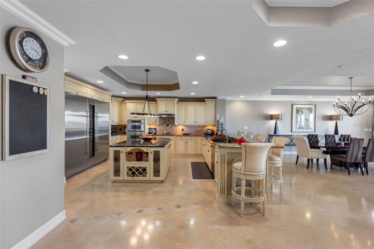 17717 Gulf Boulevard, Unit 702, Redington Shores, FL 33708 Photo