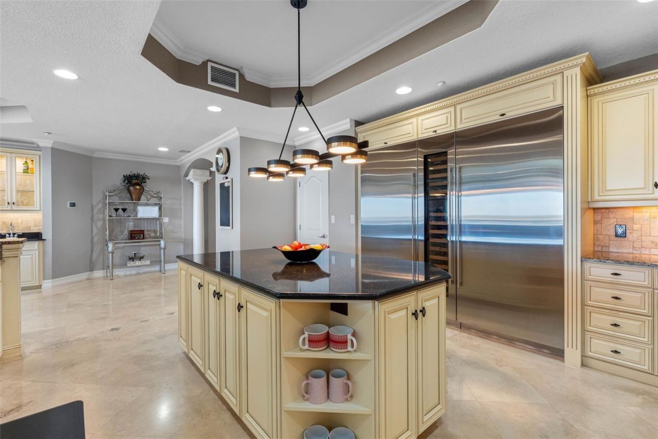 17717 Gulf Boulevard, Unit 702, Redington Shores, FL 33708 Photo