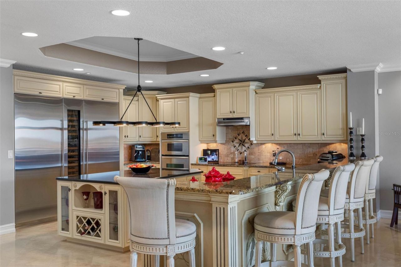 17717 Gulf Boulevard, Unit 702, Redington Shores, FL 33708 Photo