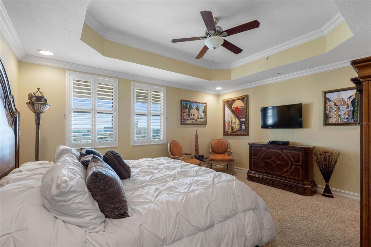 17717 Gulf Boulevard, Unit 702, Redington Shores, FL 33708 Photo