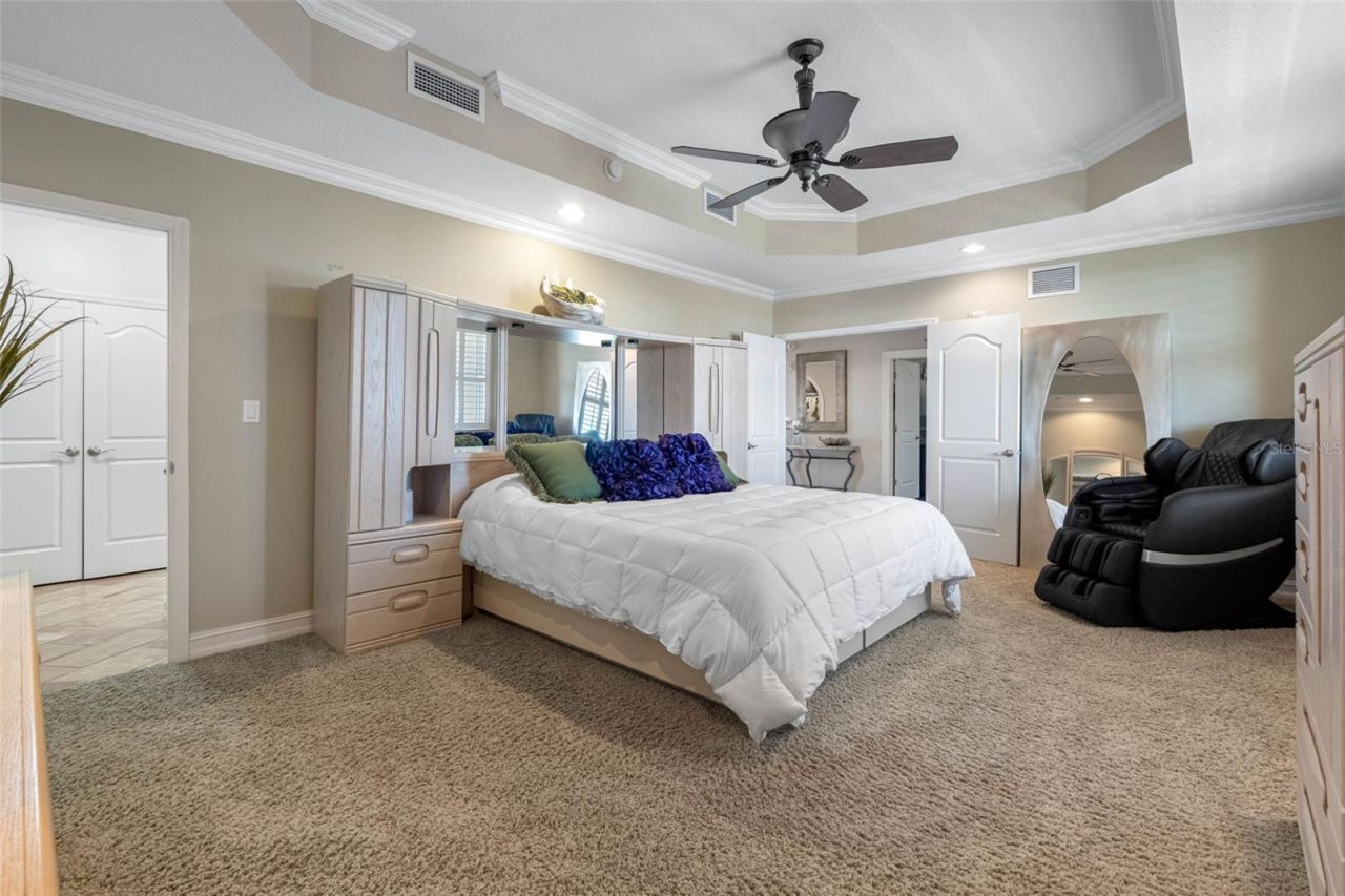 17717 Gulf Boulevard, Unit 702, Redington Shores, FL 33708 Photo