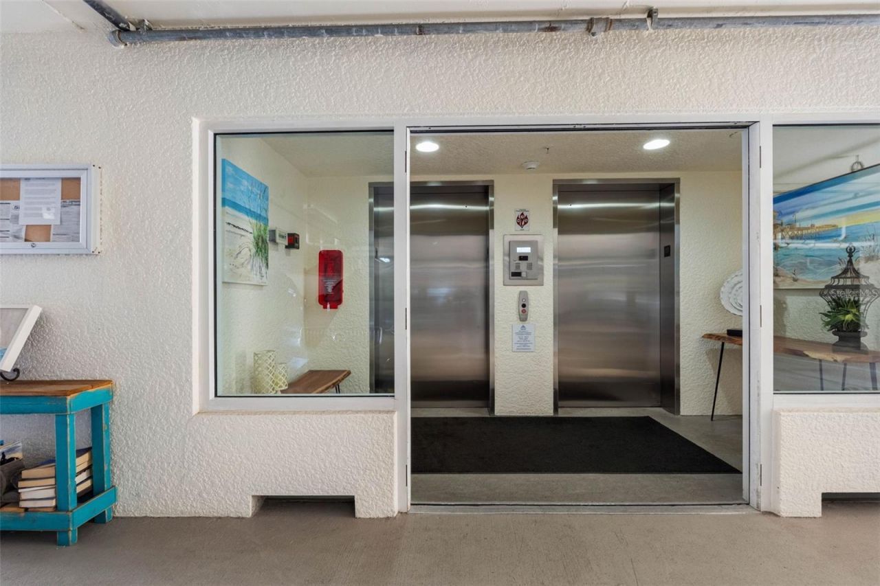 17717 Gulf Boulevard, Unit 702, Redington Shores, FL 33708 Photo