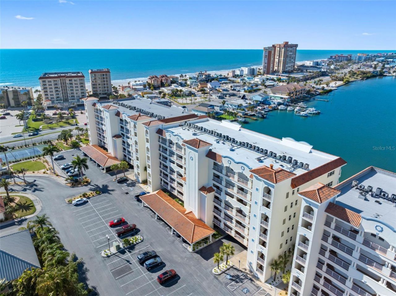 17717 Gulf Boulevard, Unit 702, Redington Shores, FL 33708 Photo