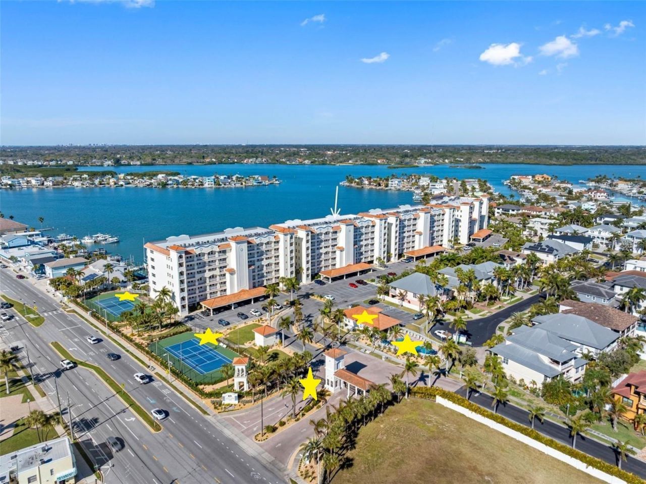 17717 Gulf Boulevard, Unit 702, Redington Shores, FL 33708 Photo