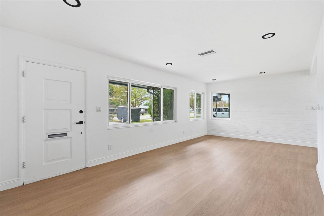 5347 30th Avenue N, Saint Petersburg, FL 33710 Photo