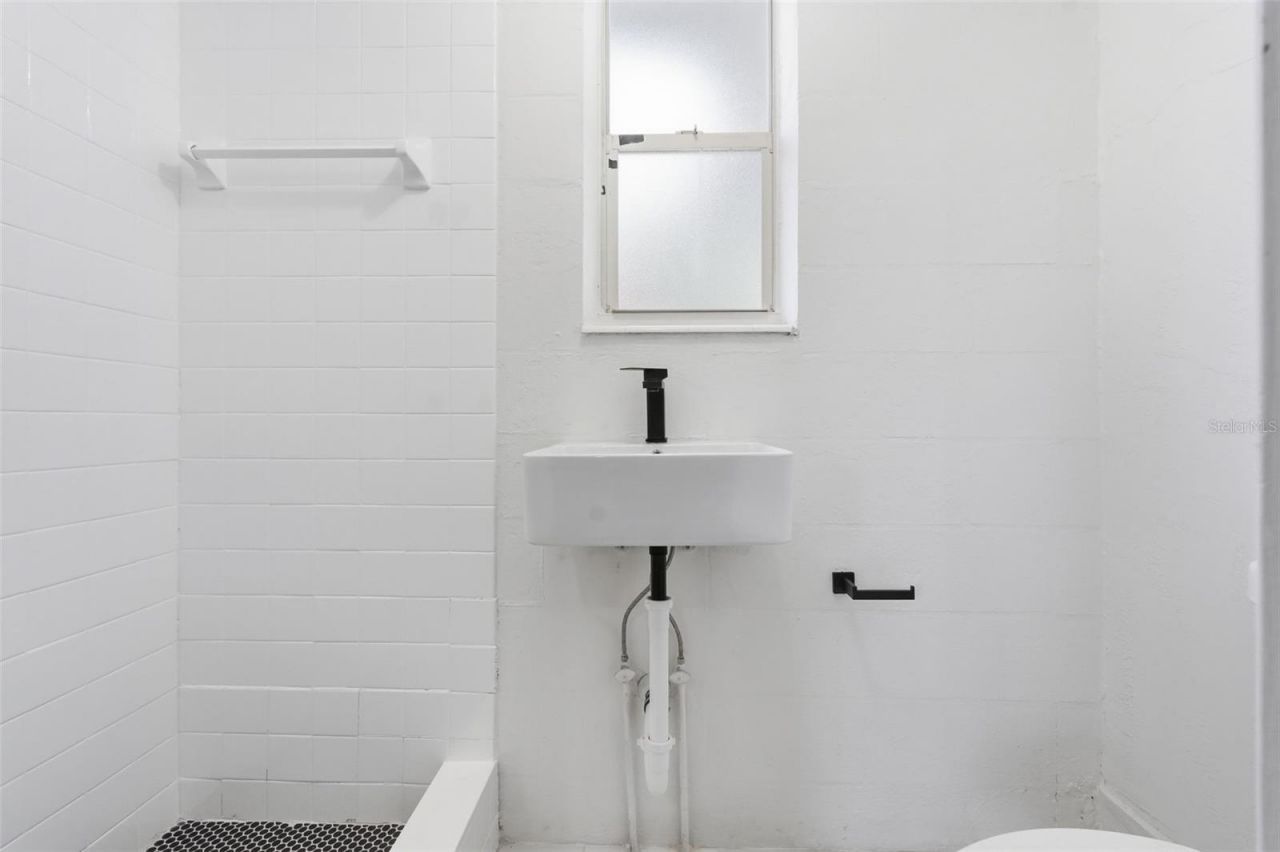 5347 30th Avenue N, Saint Petersburg, FL 33710 Photo