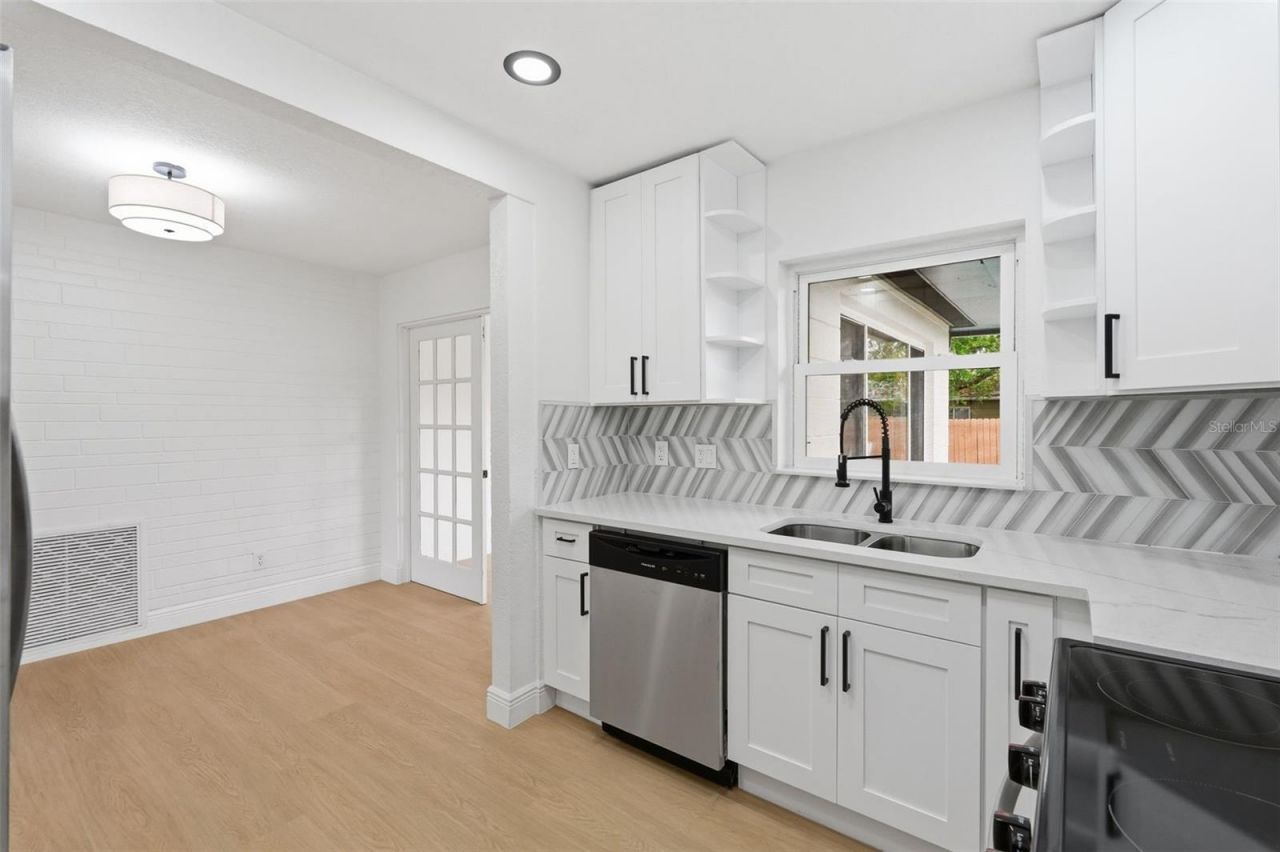 5347 30th Avenue N, Saint Petersburg, FL 33710 Photo