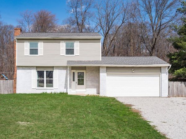 102 Warwood Drive , Granville, OH 43023
