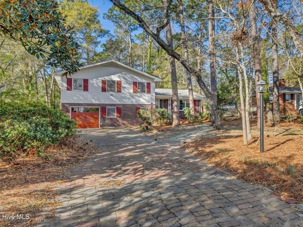 146 Wintergreen Road, Wilmington, NC 28409