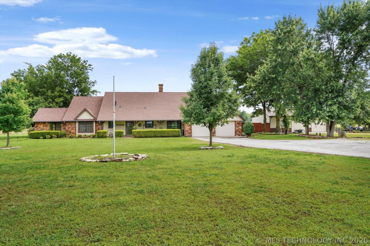 4152 W Oak Street  Skiatook, OK 74070