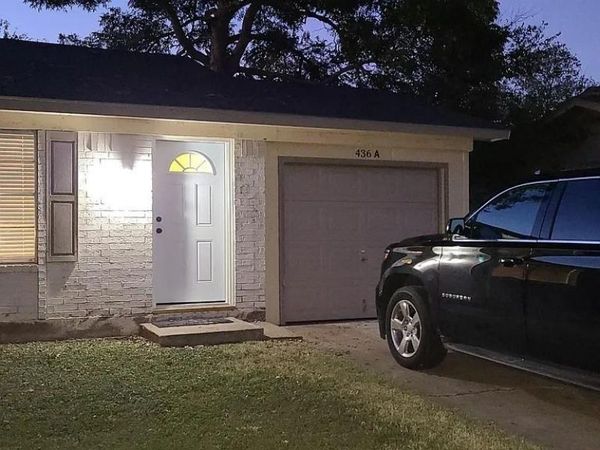 436 SW Thomas Street, Unit A, Burleson, TX 76028