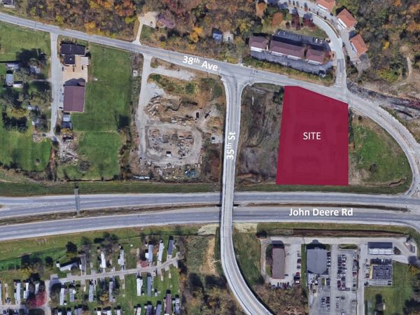 3440 38th Avenue, Moline, IL 61265