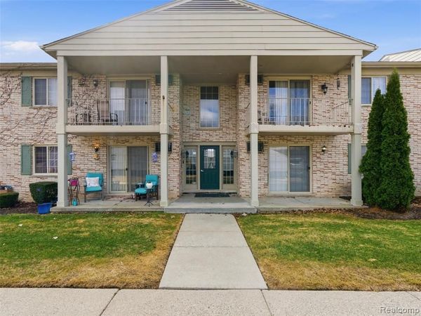 475 Baldwin Avenue, Rochester, MI 48307