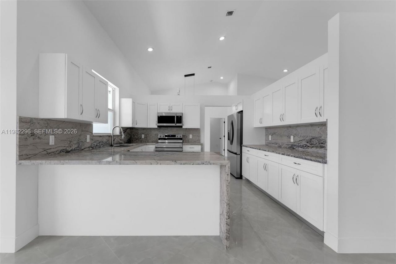 19855 SW 134 Ct , Unincorporated Dade County, FL 33177 Photo