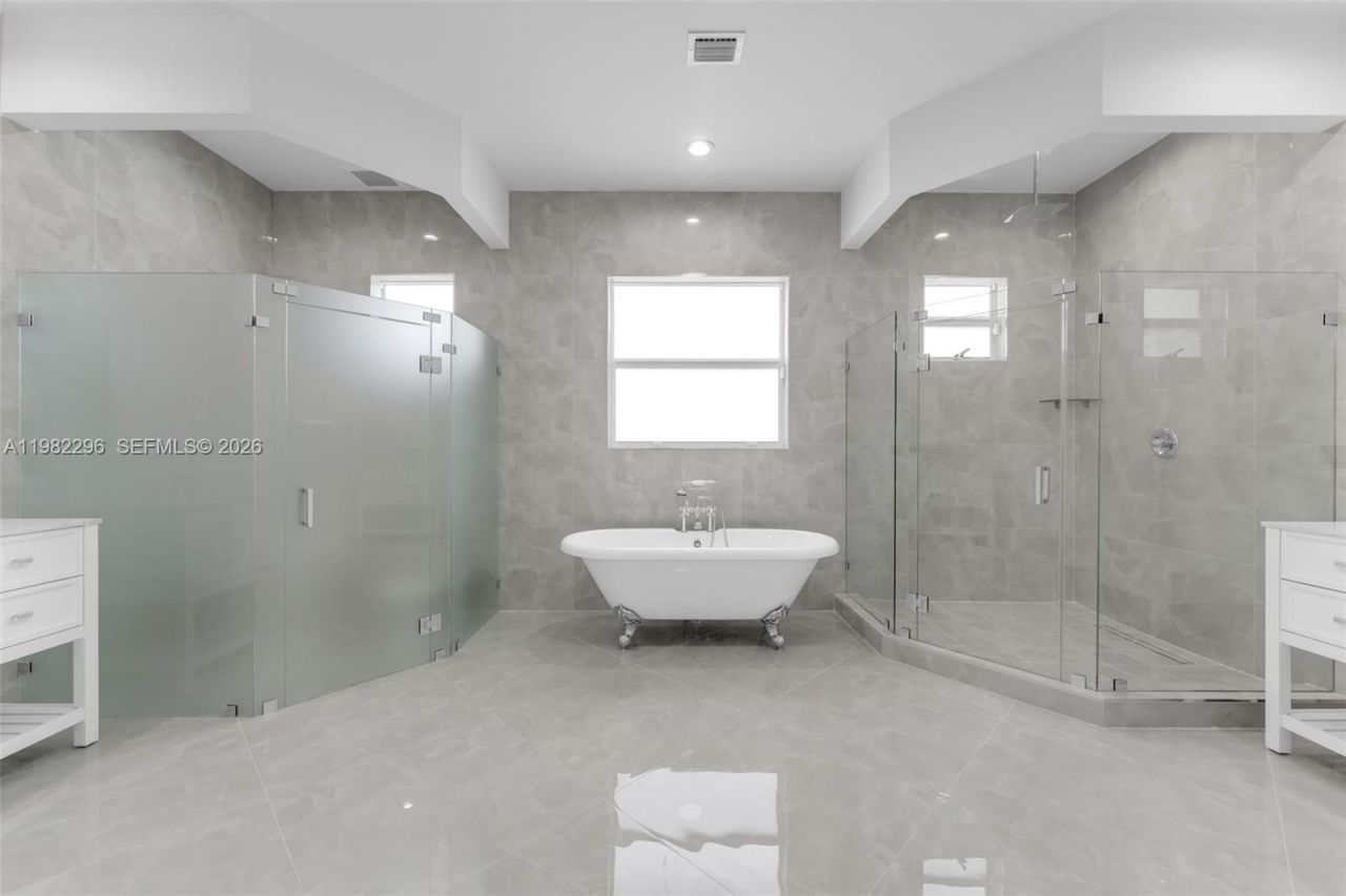 19855 SW 134 Ct , Unincorporated Dade County, FL 33177 Photo