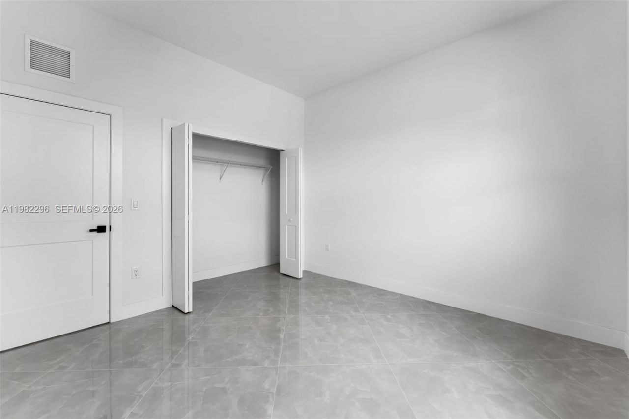 19855 SW 134 Ct , Unincorporated Dade County, FL 33177 Photo