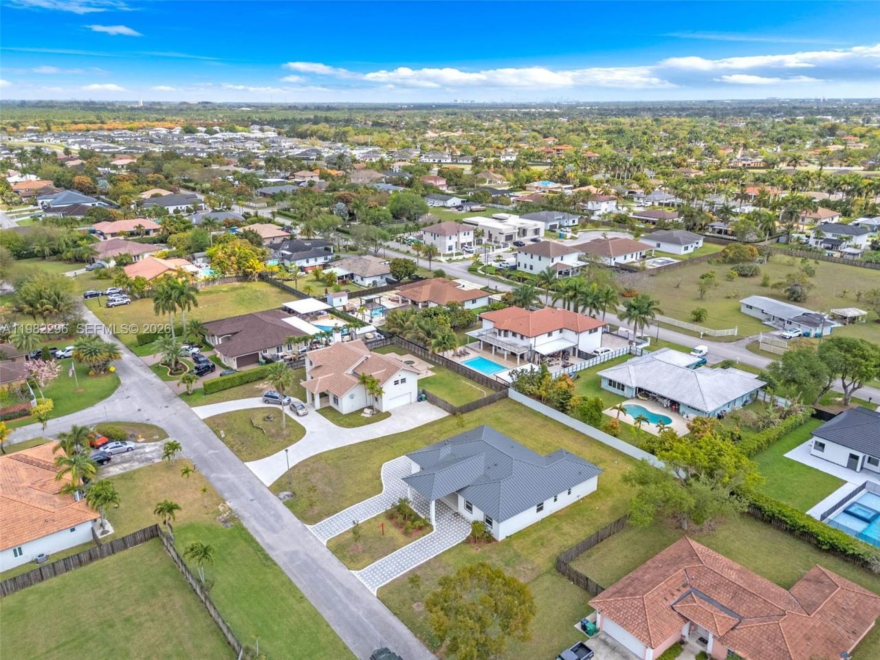 19855 SW 134 Ct , Unincorporated Dade County, FL 33177 Photo